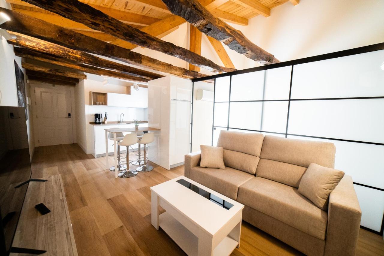 Apartamentos Mk77 Leon- Cantareros エクステリア 写真