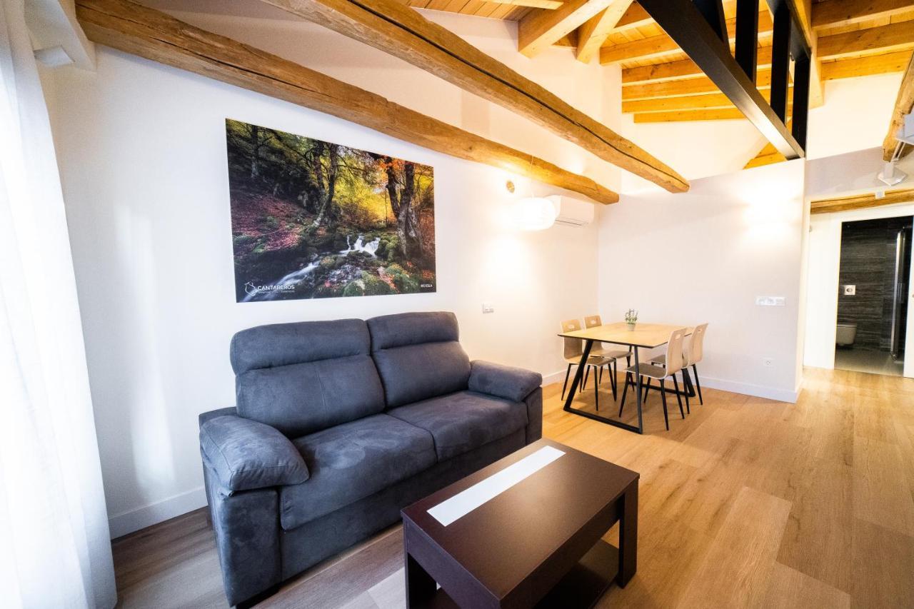 Apartamentos Mk77 Leon- Cantareros エクステリア 写真