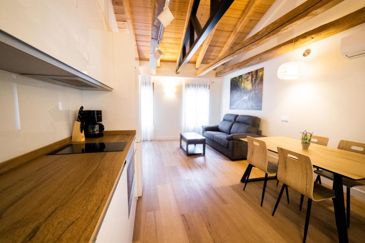 Apartamentos Mk77 Leon- Cantareros エクステリア 写真