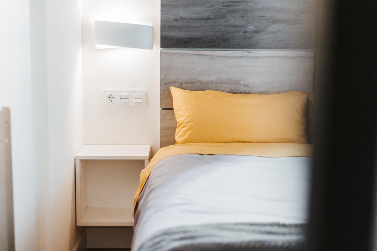 Apartamentos Mk77 Leon- Cantareros エクステリア 写真